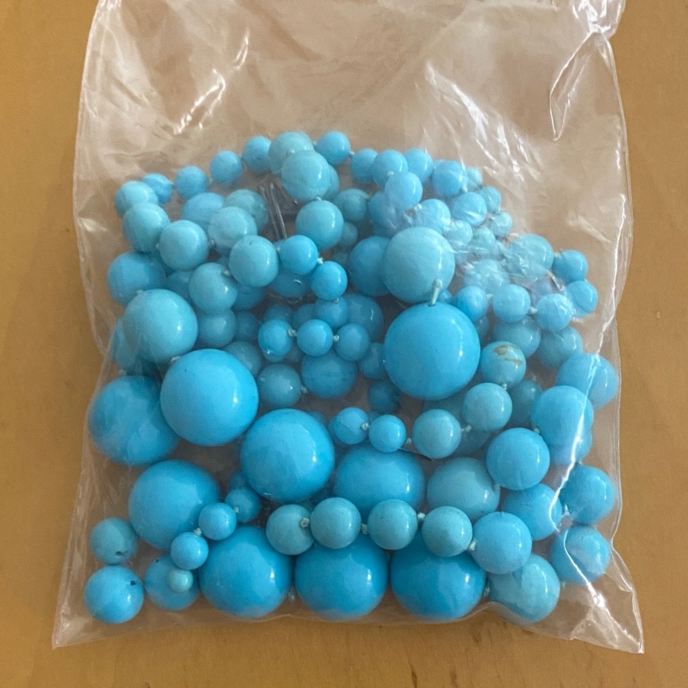 BLUE TURQUOISE ROUND ACRYLIC BEAD LOT